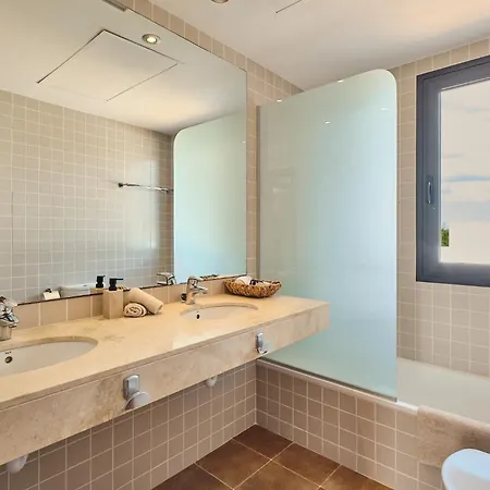 Luxe Met Privezwembad - Sant Antoni View - Oasis Vila