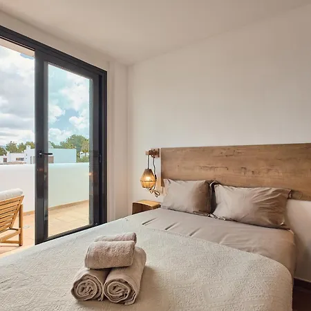 Luxe Met Privezwembad - Sant Antoni View - Oasis Vila *